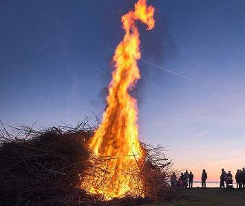 Osterfeuer mit Livemusik 10 Jähriges Jubiläum