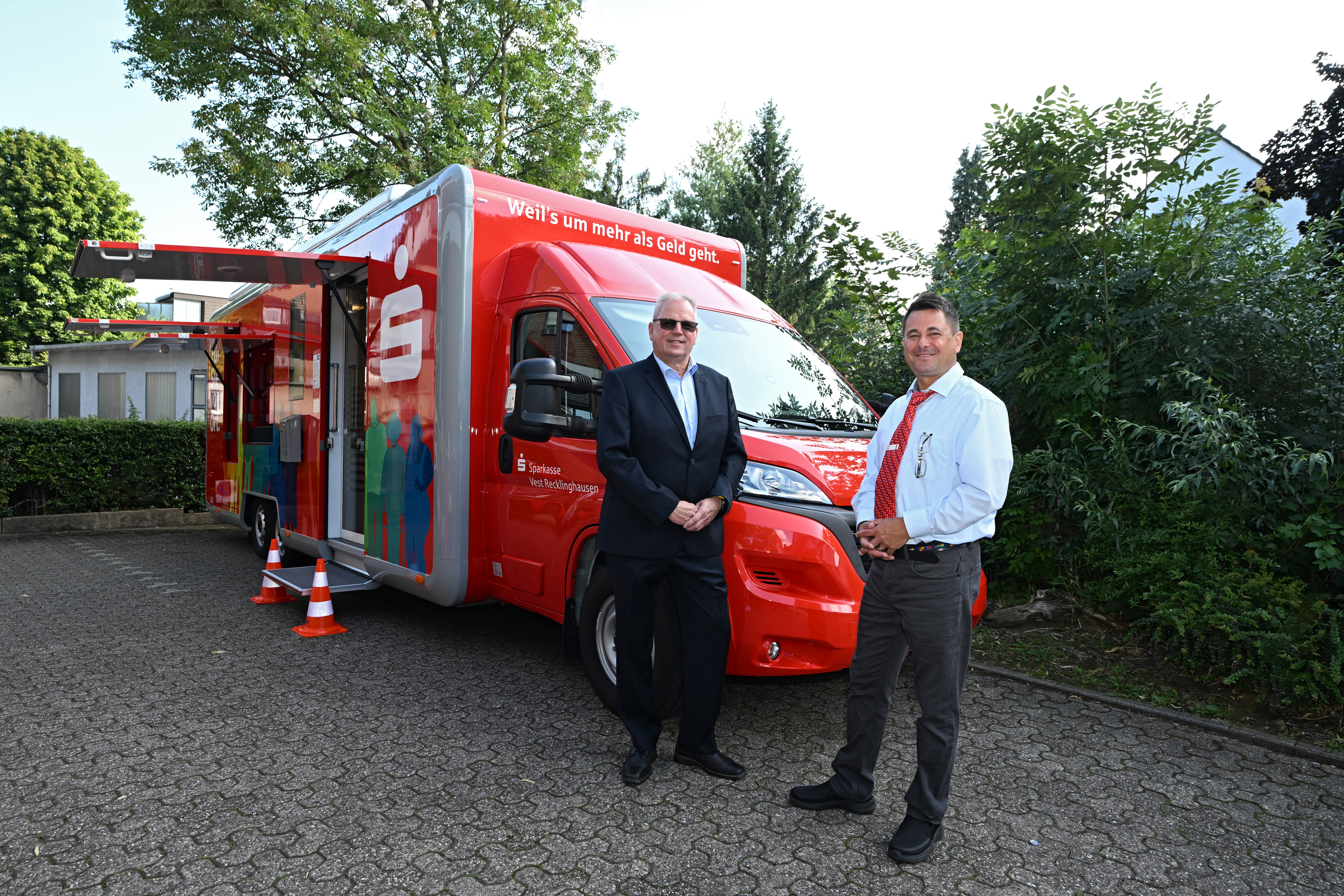 Bargeldversorgung in Waltrop: Sonderöffnungszeiten verlängert