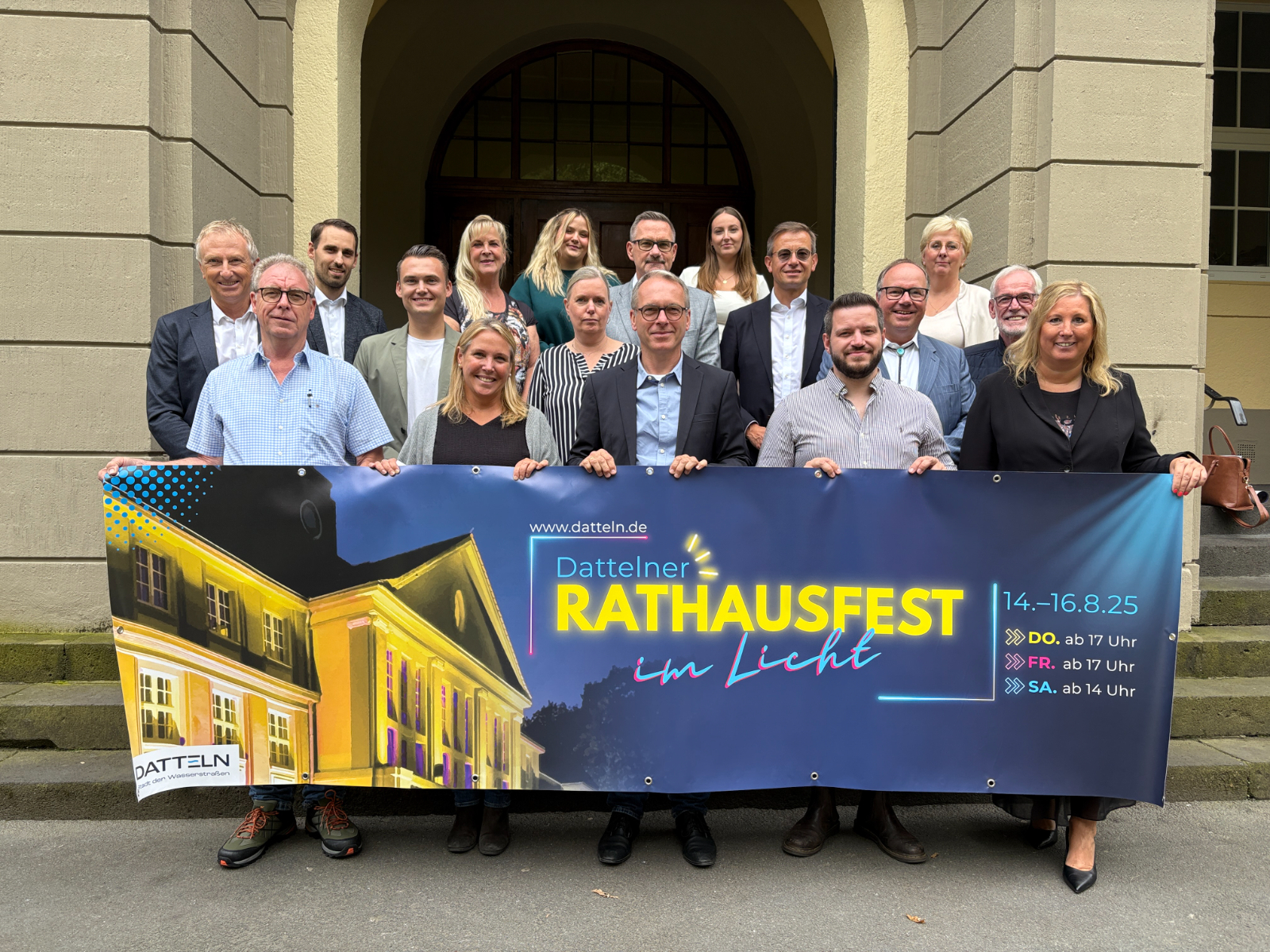 Rathausfest im Licht 2025