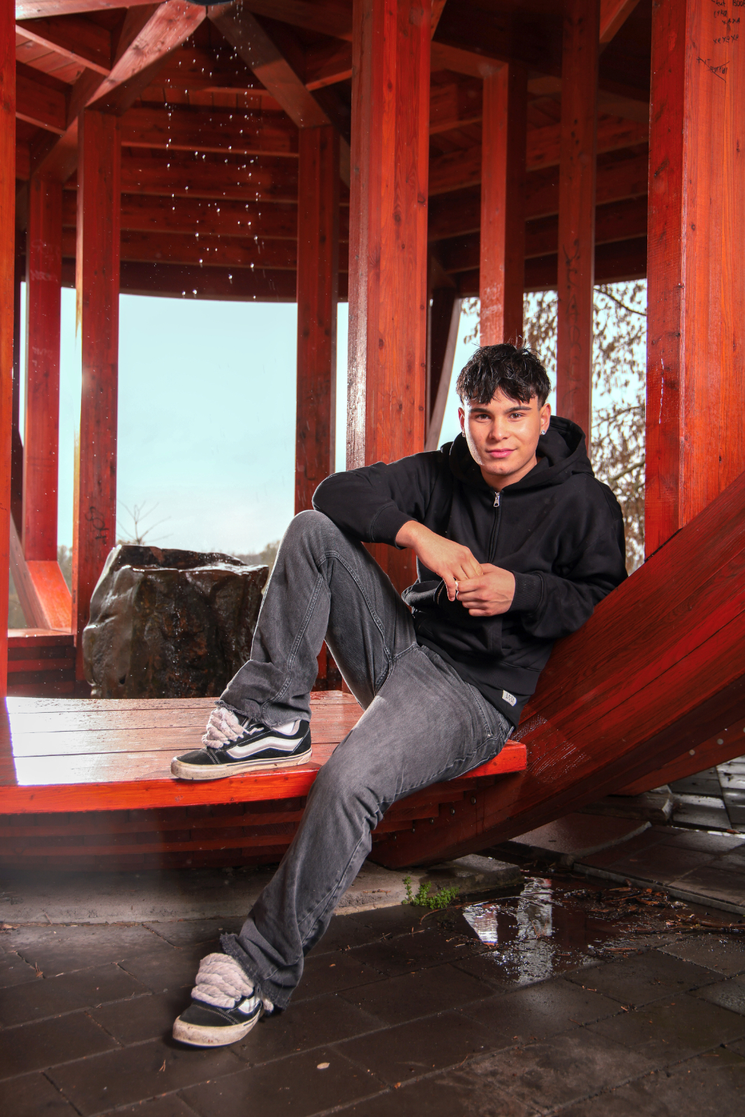 Bolzplatz trifft Broadway