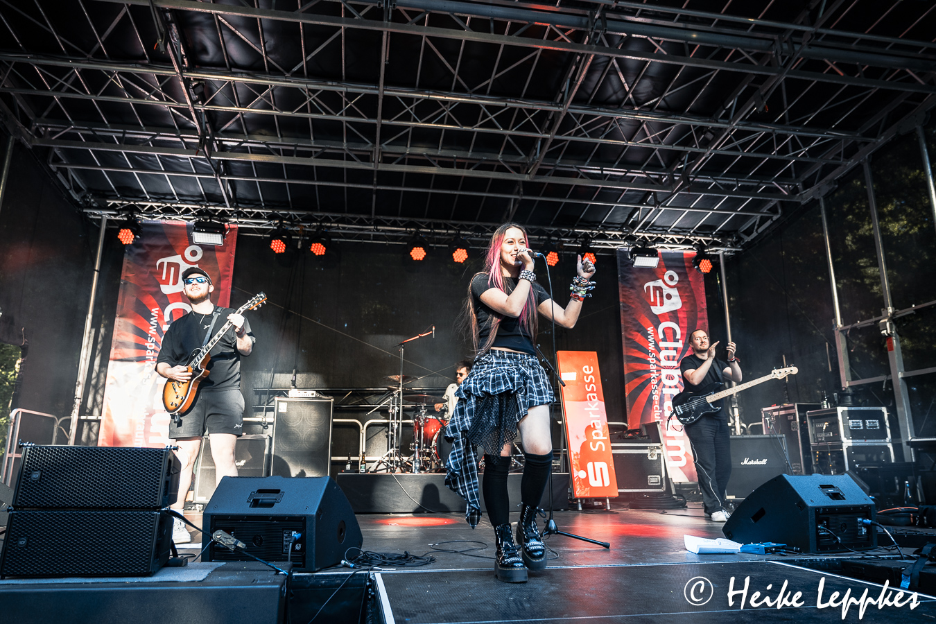 Sarah Hübers & Band spielen bei Bochum Total